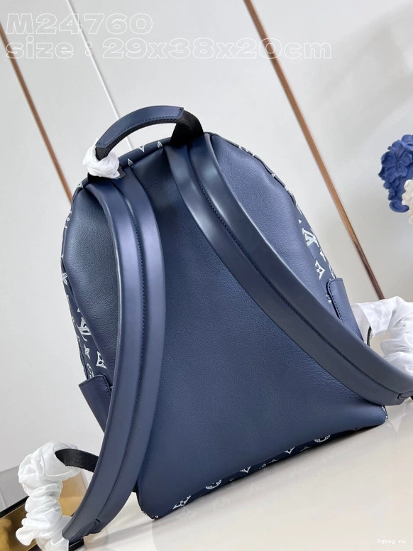 LOUIS BACKPACK-29*38*20CM Discovery VUITTON 0807